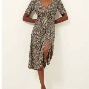 Chic Floral Midi Dress